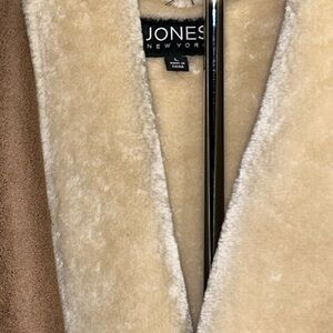 Jones New York Women's Cream vest